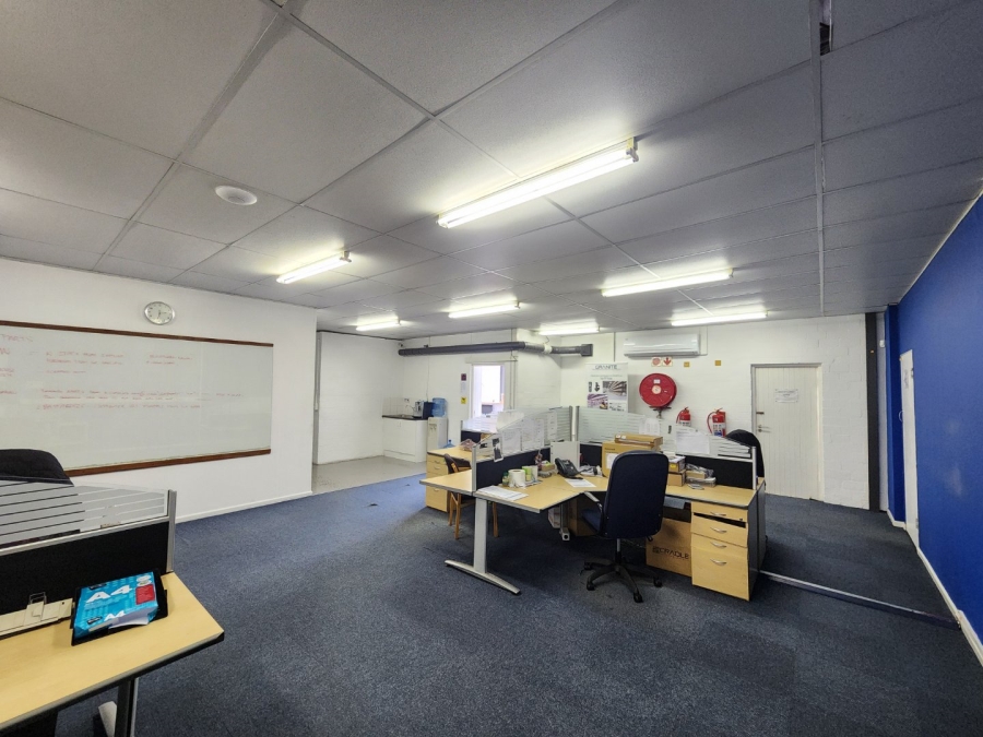 To Let commercial Property for Rent in Mall Interchange Western Cape